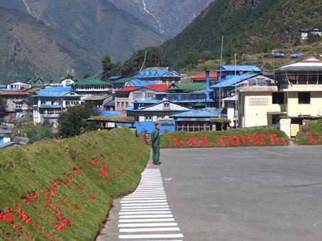 005 Lukla-m-2850.jpg